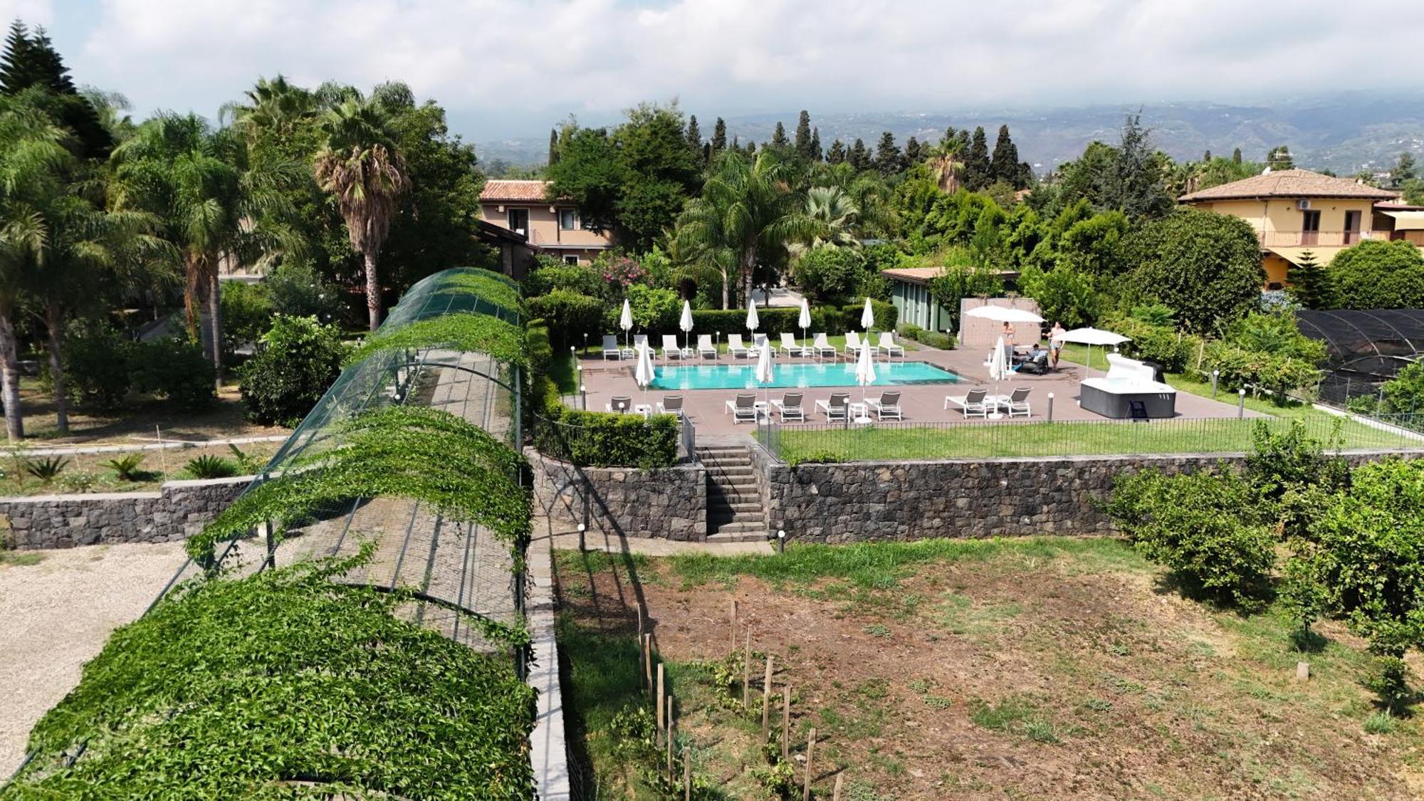 Virdamuri - Etna Country Resort Джарре Экстерьер фото